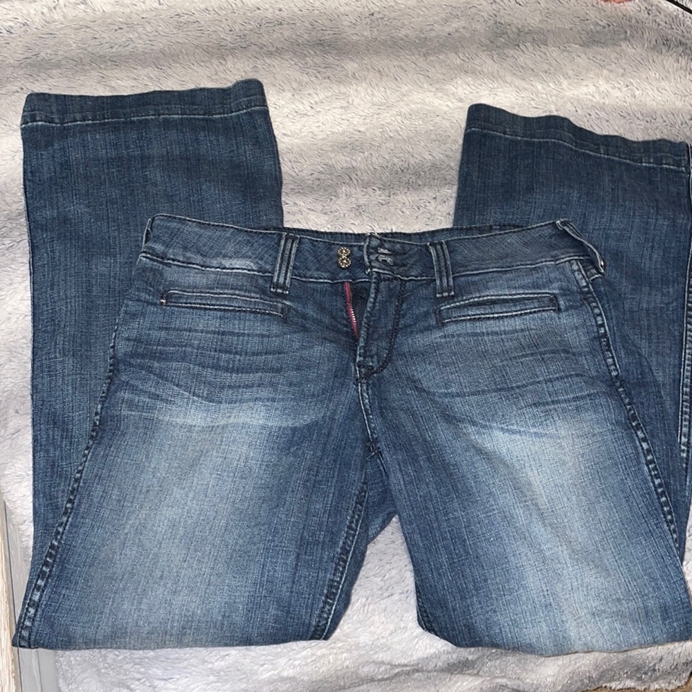 30s Ariat they’re trousers, not flare